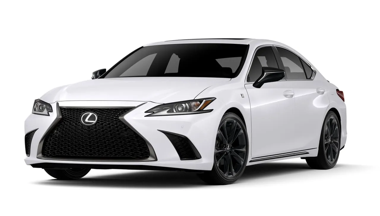 Lexus ES 300h, representative studio image